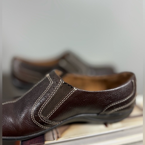 Women’s Natural Soul Size 7 1/2 Brown Leather Slip-On Shoes - Picture 14 of 15